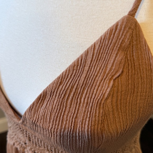 Love Tree Womens Dress Brown Crochet Waist Ruffle Hem Spaghetti Strap L - Picture 7 of 13